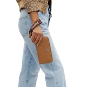 NWT COACH PEBBLED LEATHER LONG ZIP WALLET WITH LOGO WRISTLET STRAP $298